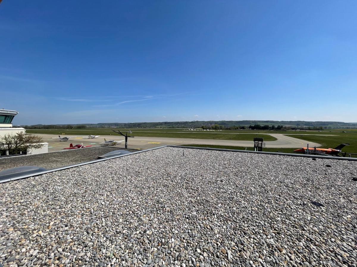 Airporthotel Grenchen Exteriör bild