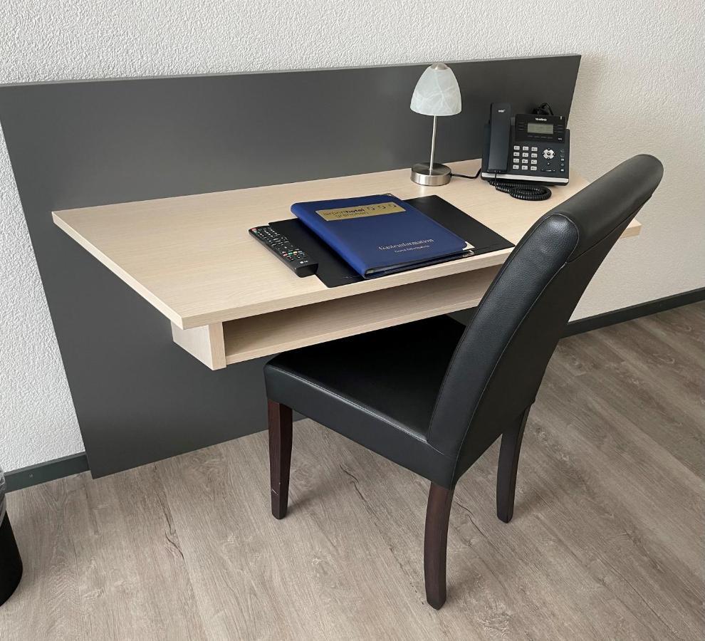 Airporthotel Grenchen Exteriör bild