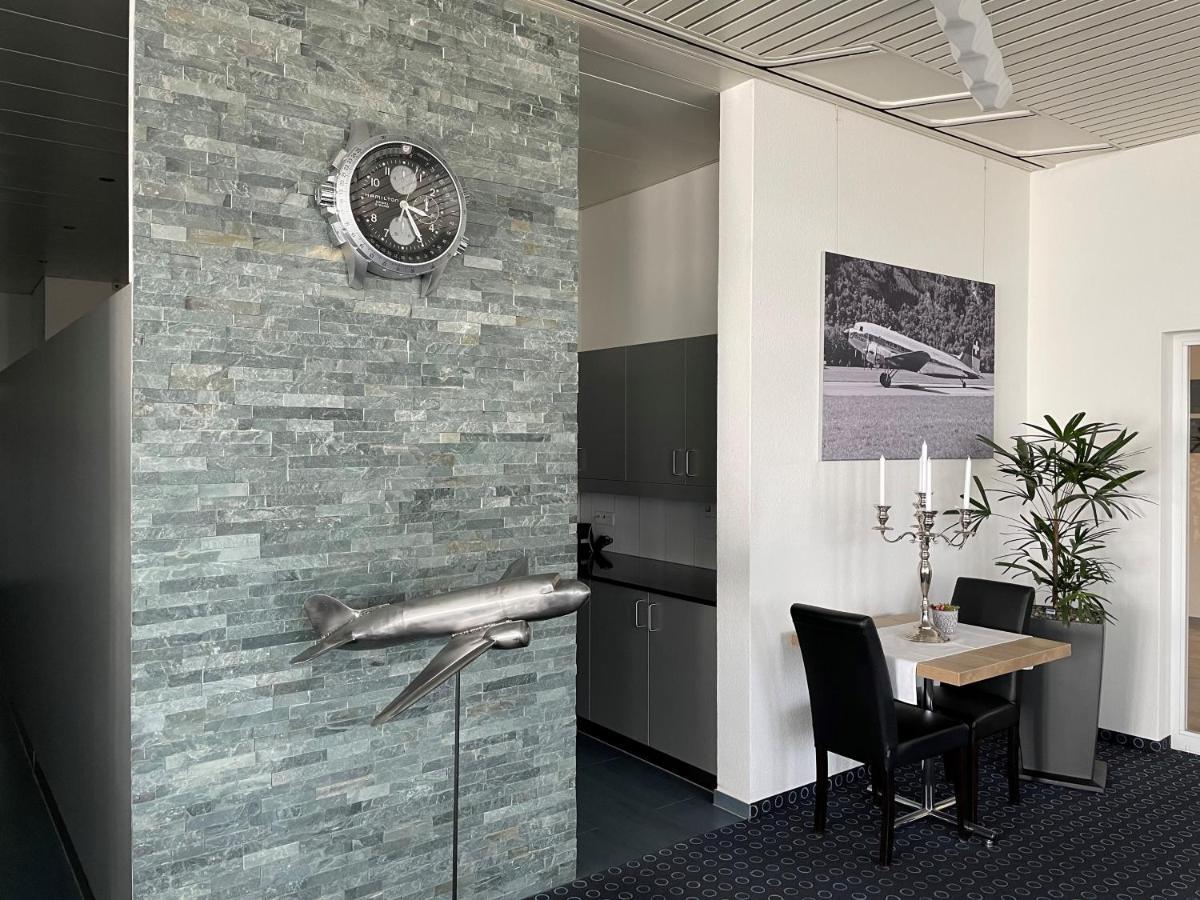 Airporthotel Grenchen Exteriör bild